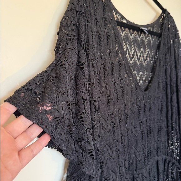 NWOT Torrid Short Sleeve Black Lace Maxi V-Neck Dress/Bathing Suit Cover Up 4X - Picture 3 of 8